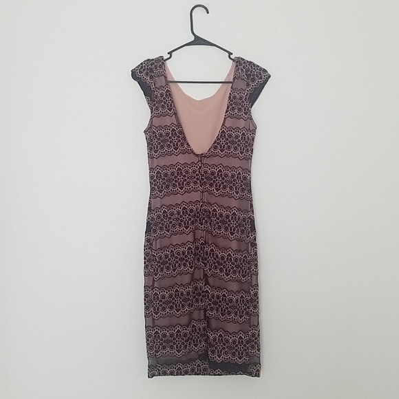 V-back Embroidered Lace Mystic Dress - Picture 2 of 5